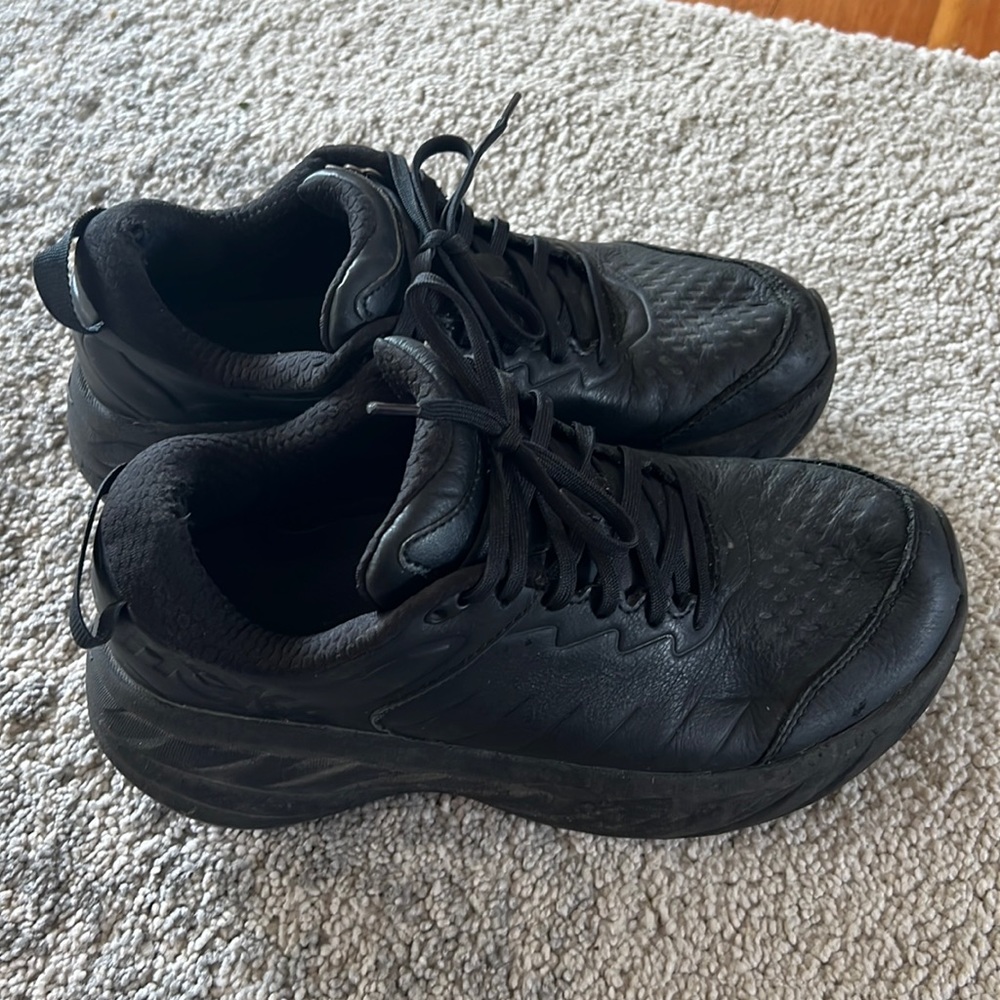 Black Non-slip Hoka size 9 shoes